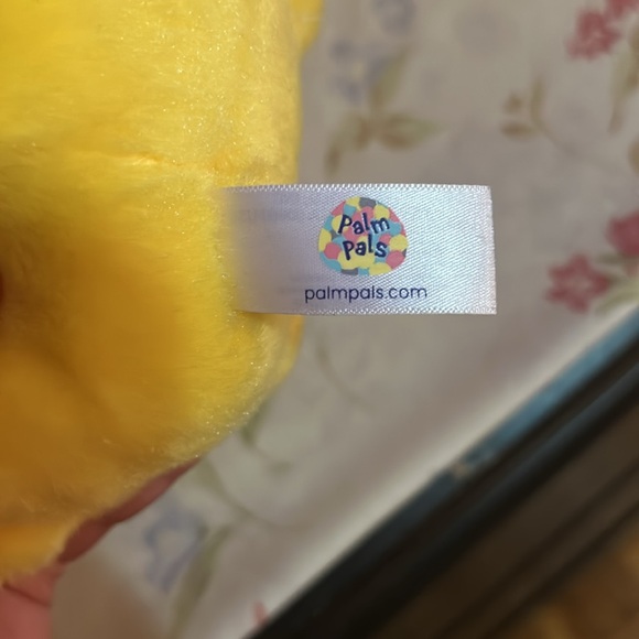 Aurora Lemon Palm Pals 2/20$ - Picture 3 of 3